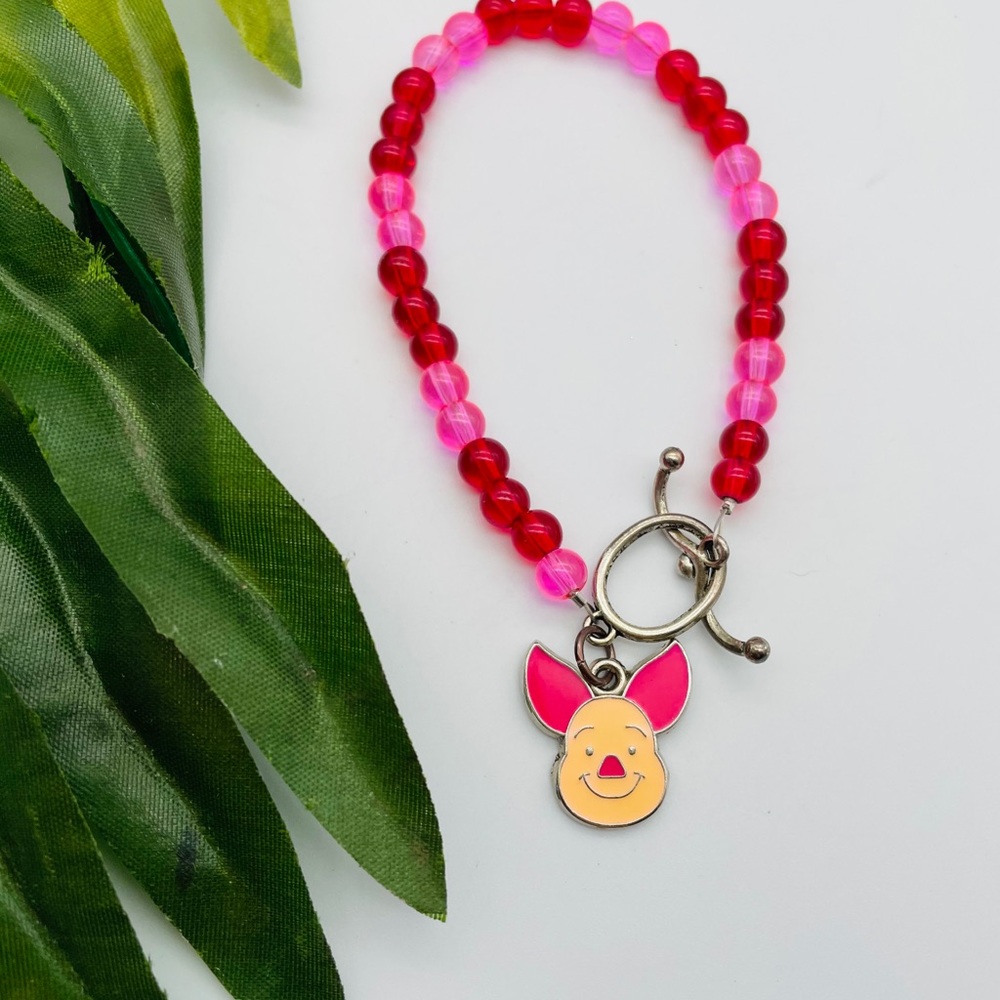 Disney Winnie the Pooh Piglet Bead Bracelet